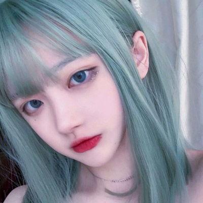 绿色头发图片女生,揭秘绿色头发女生的独特魅力  第2张